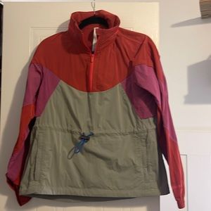 Lululemon wind breaker